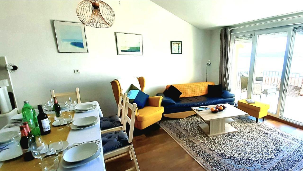 Apartment Port View Crikvenica Bagian luar foto