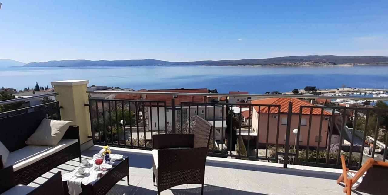 Apartment Port View Crikvenica Bagian luar foto
