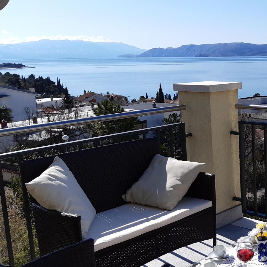 Apartment Port View Crikvenica Bagian luar foto